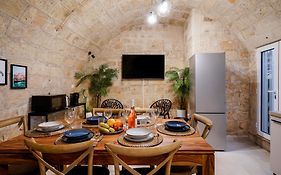 Vico Farinella Apartment By Barbarhouse