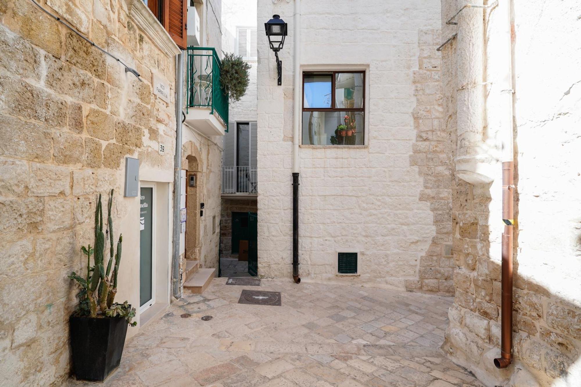 Vico Farinella Apartment By Barbarhouse Polignano a Mare Buitenkant foto